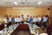 Cục Khoa học công nghệ và Đào tạo làm việc với Học viện Y Dược học cổ truyền Việt Nam