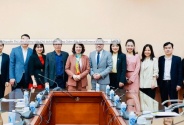 Thứ trưởng Bộ Y tế Nguyễn Thị Liên Hương tiếp Chủ tịch kiêm Tổng Giám đốc AstraZeneca Việt Nam