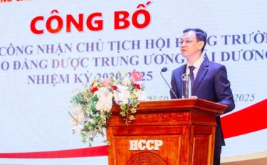 Công bố Quyết định công nhận Chủ tịch Hội đồng trường Trường Cao đẳng Dược Trung ương Hải Dương nhiệm kỳ 2020–2025